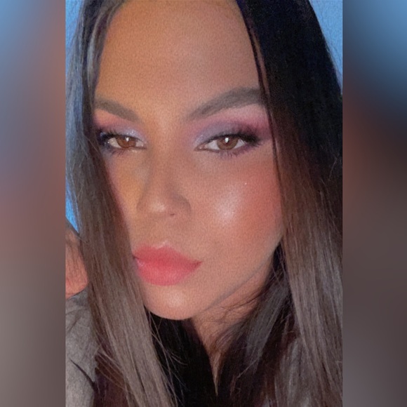 🔴🔴 Meet Your Posher🔴🔴 - Picture 2 of 2